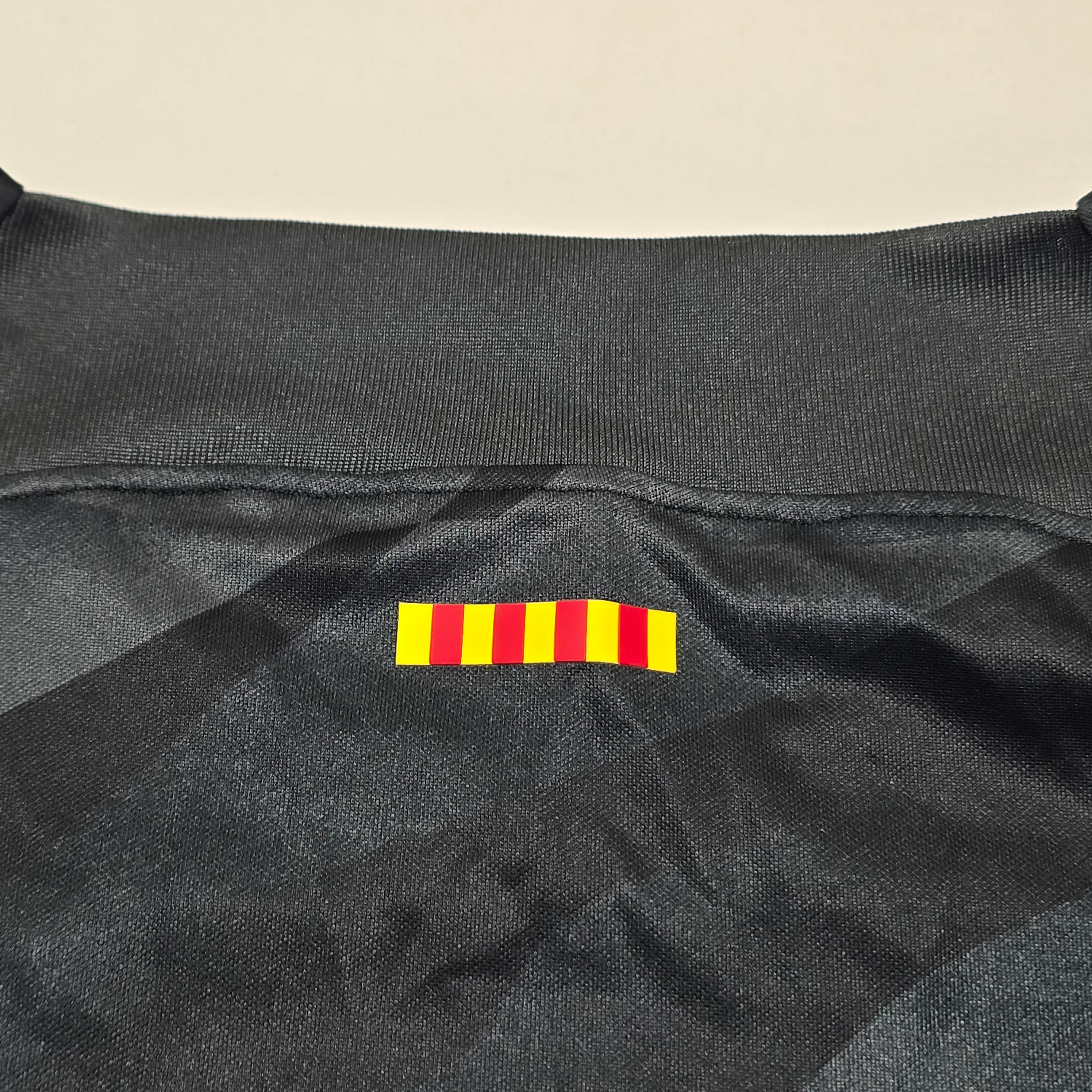 Barcelona 2023/24 Goalie Jersey - "2XL" (XL)