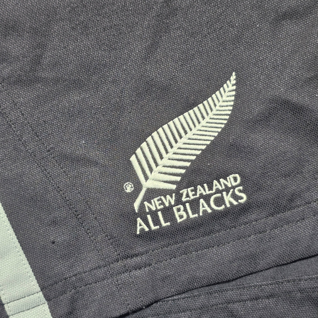 All Blacks 2000's Gym Shorts - D9/Large-XL