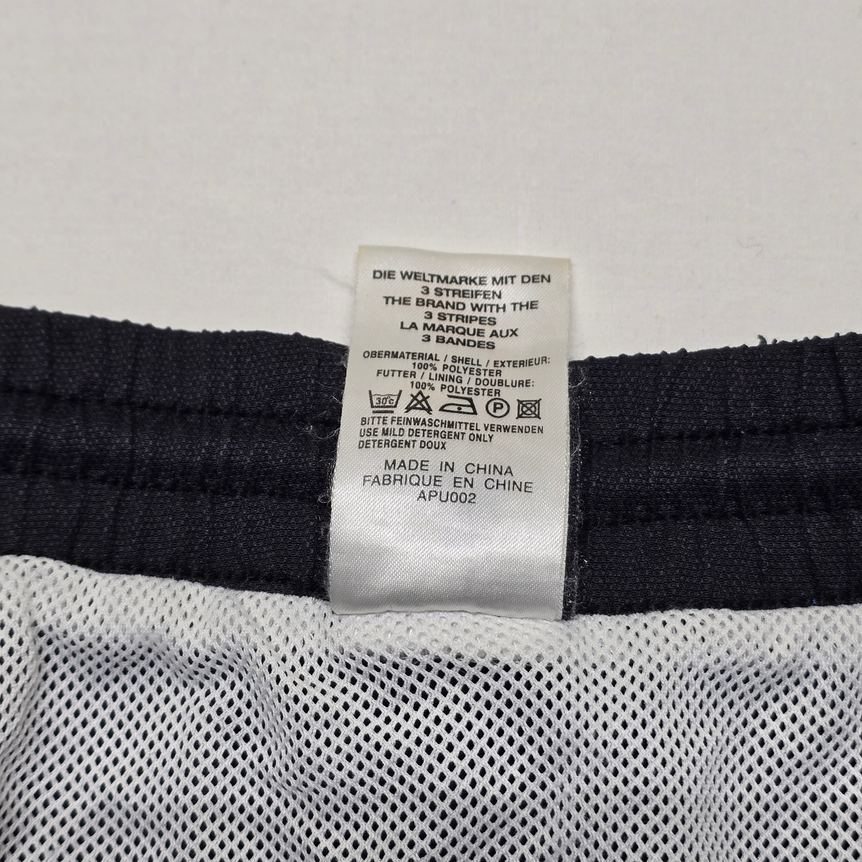 All Blacks 2000's Gym Shorts - D9/Large-XL