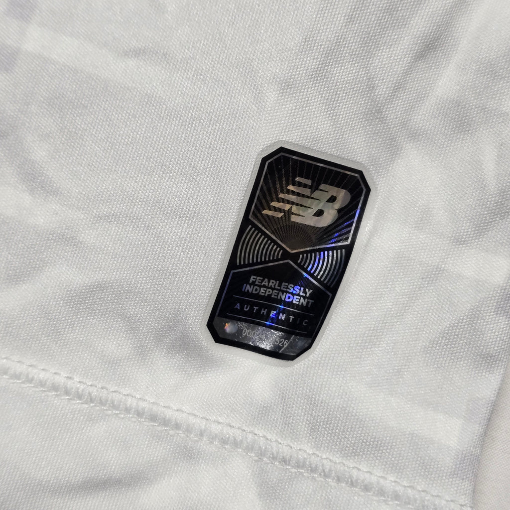 Liverpool 2019/20 Away Shirt - Small