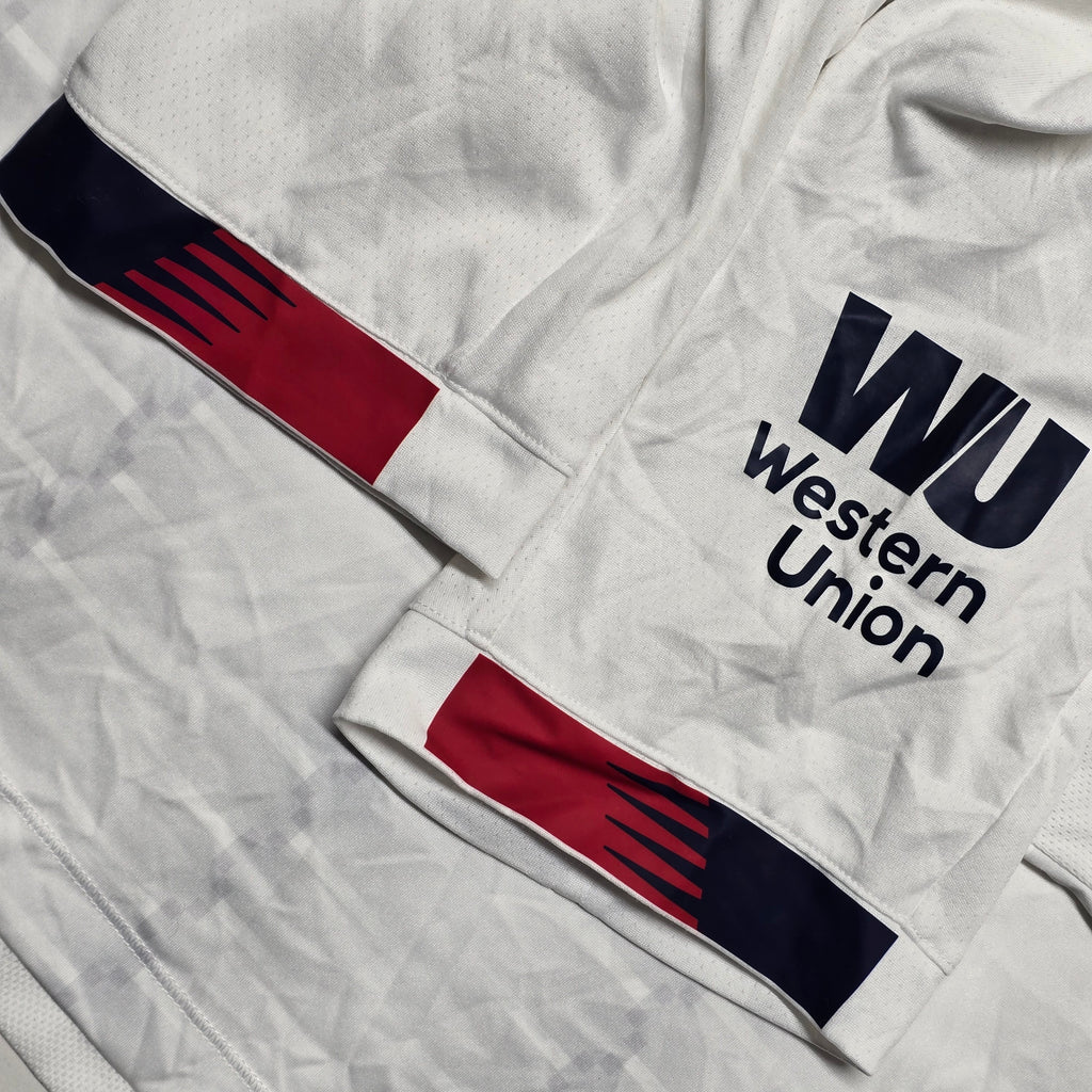 Liverpool 2019/20 Away Shirt - Small