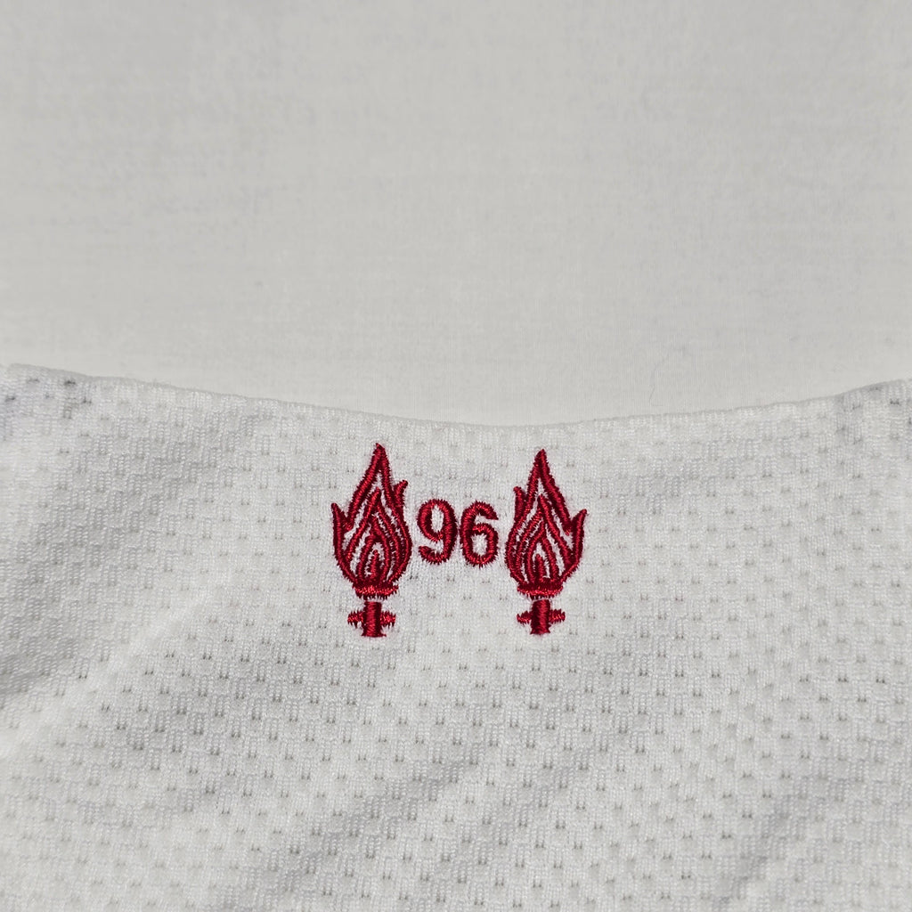 Liverpool 2019/20 Away Shirt - Small