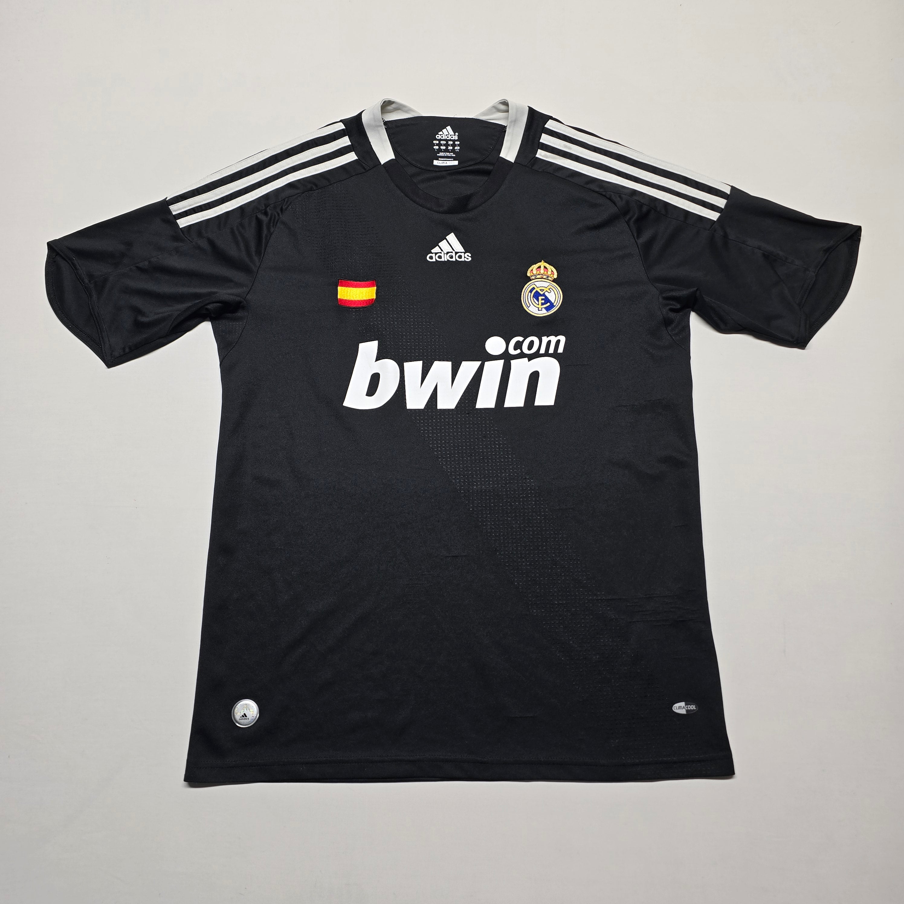 Real Madrid 2008/09 Third Shirt - Large