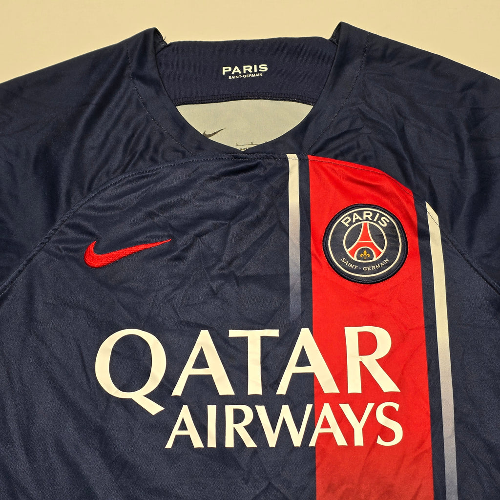 Paris Saint-Germain 2023/24 Home Shirt - Large