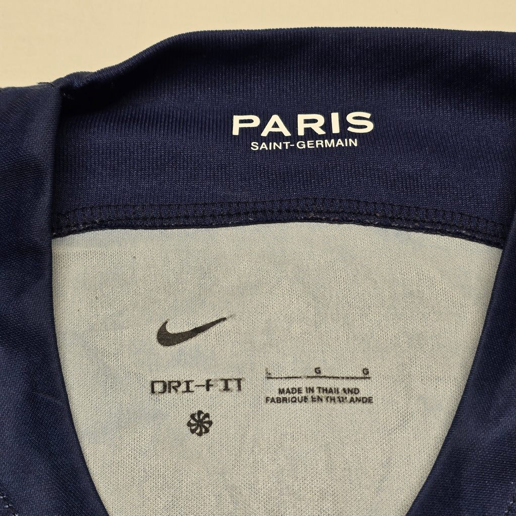 Paris Saint-Germain 2023/24 Home Shirt - Large