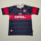 FC Bayern Munich 1997-1999 Home Shirt - Large