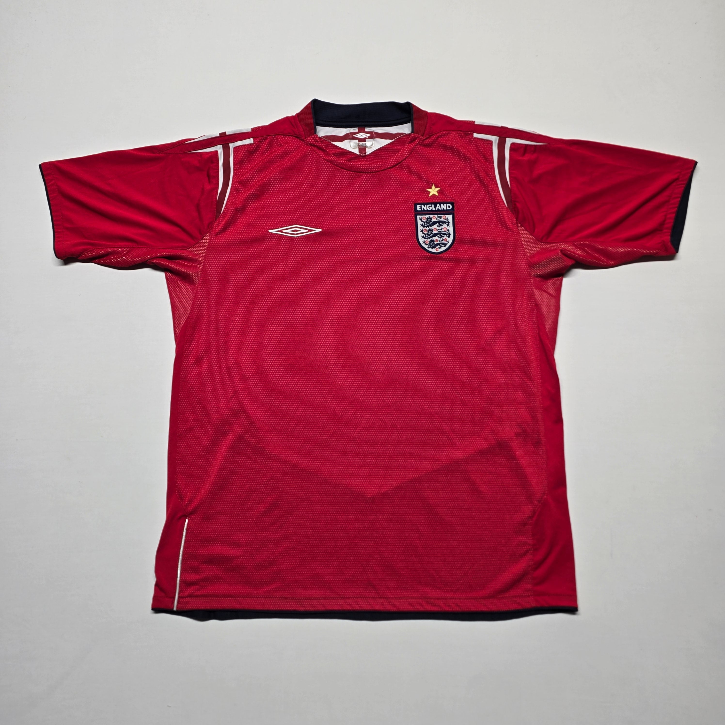 England Football 2004-2006 Away Shirt - Large