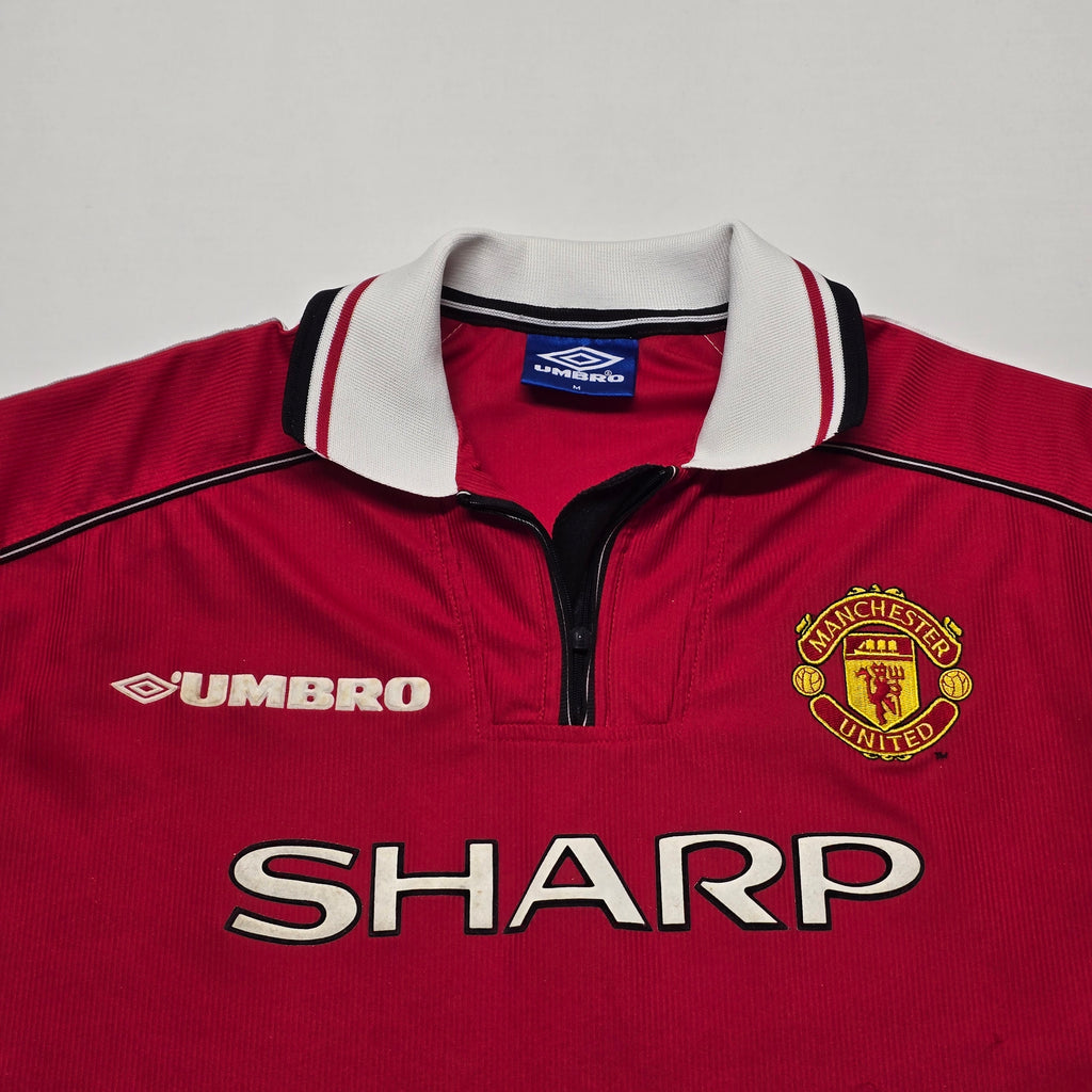 Manchester United 1998/99 Home Shirt - Medium