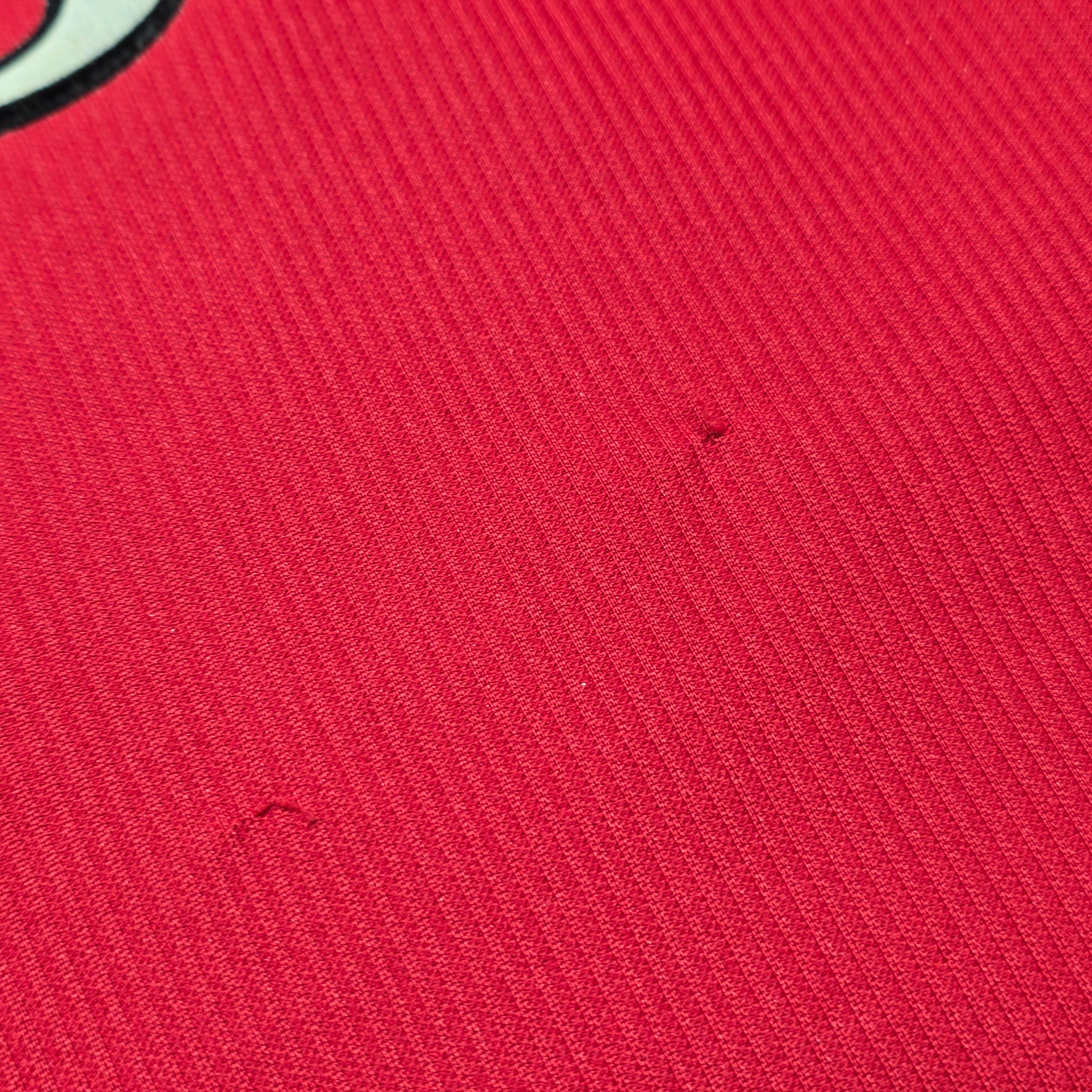 Manchester United 1998/99 Home Shirt - Medium