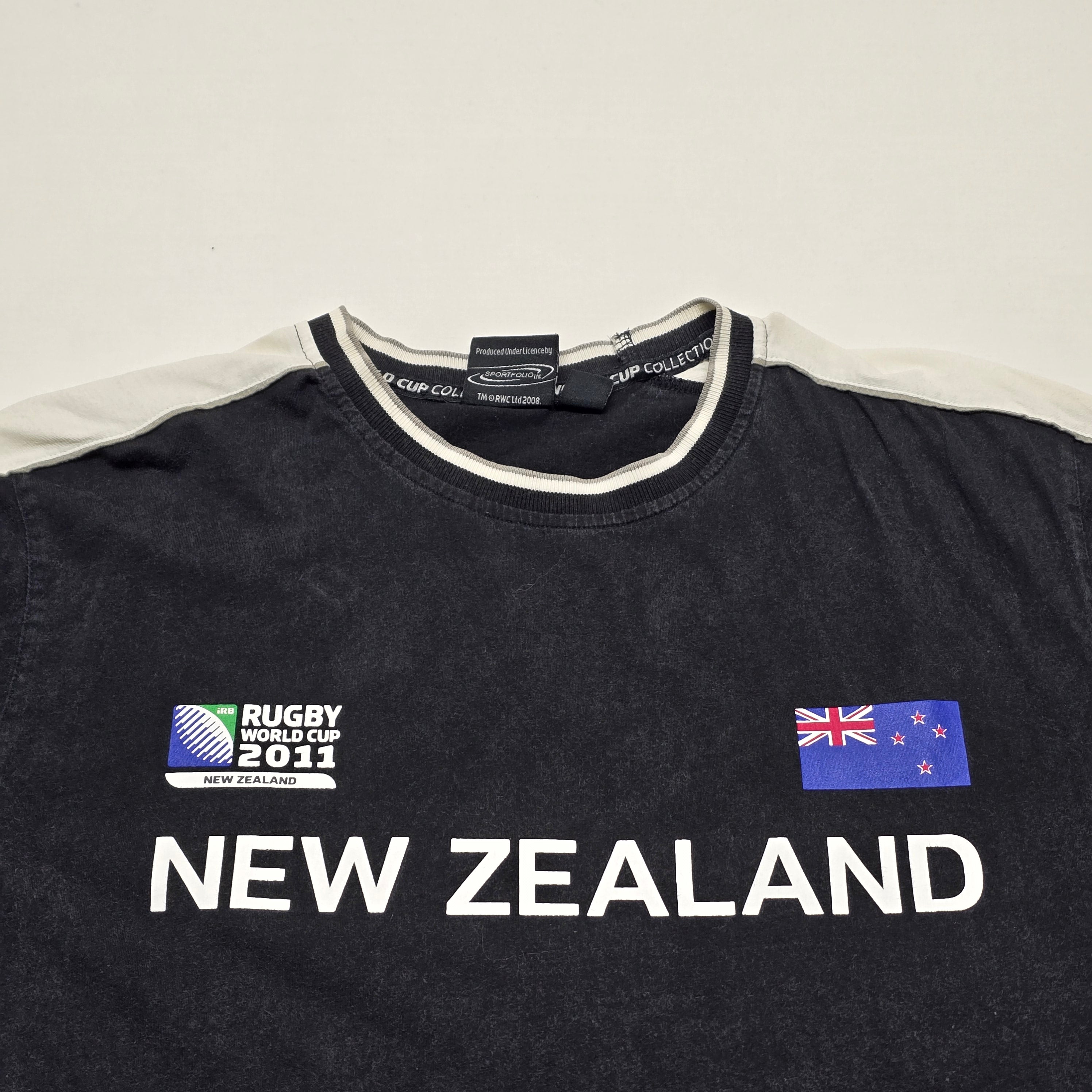 2011 RWC NZ Supporters T-shirt - Medium
