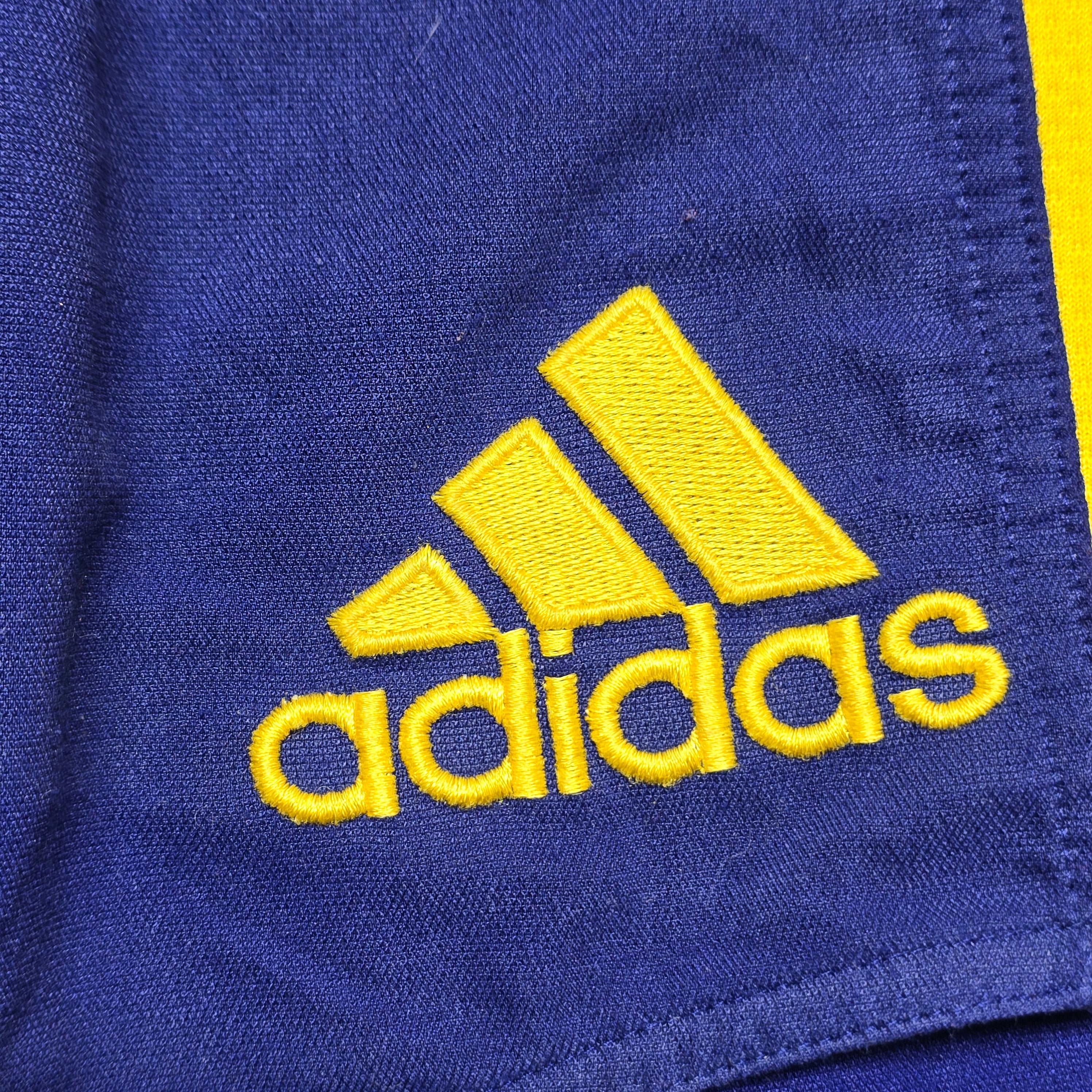 Highlanders 2010 Home Shorts - Large