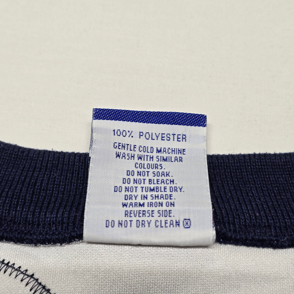 Geelong Cats AFL #18 Long-sleeve Jersey - Small