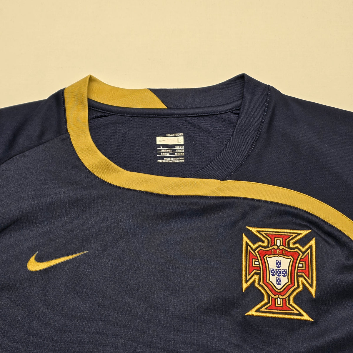 Portugal 2008/09 Training Shirt - Large